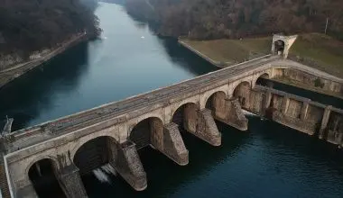 Hydropower dam