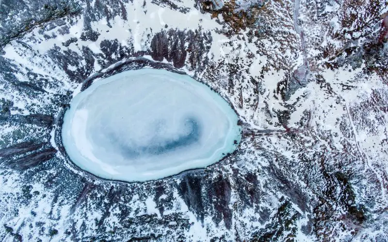 Image of Crater Lake in winters