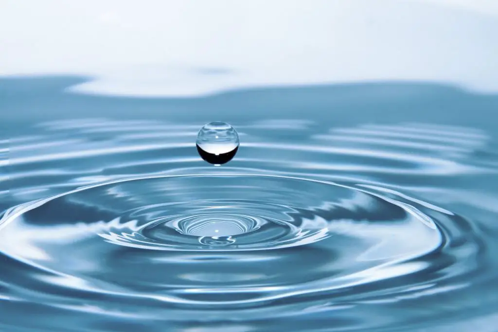 why is water considered a renewable source of energy