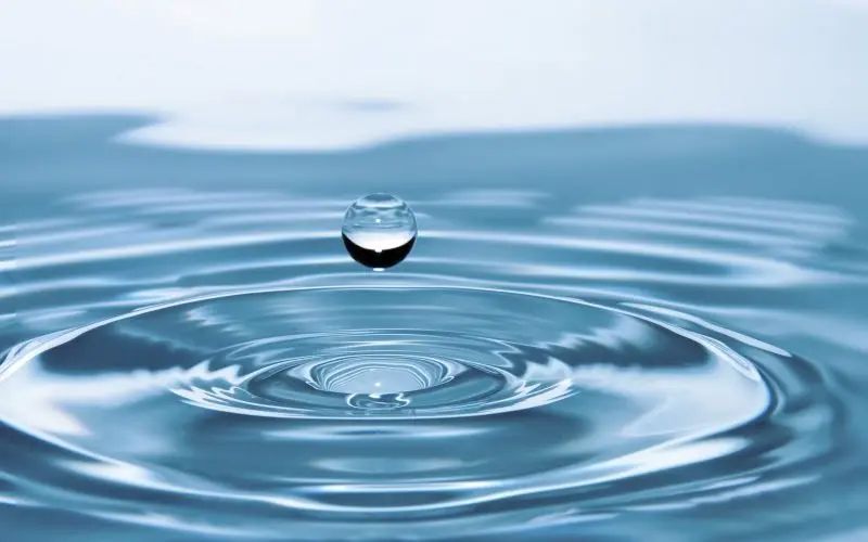 droplet of water which is renewable