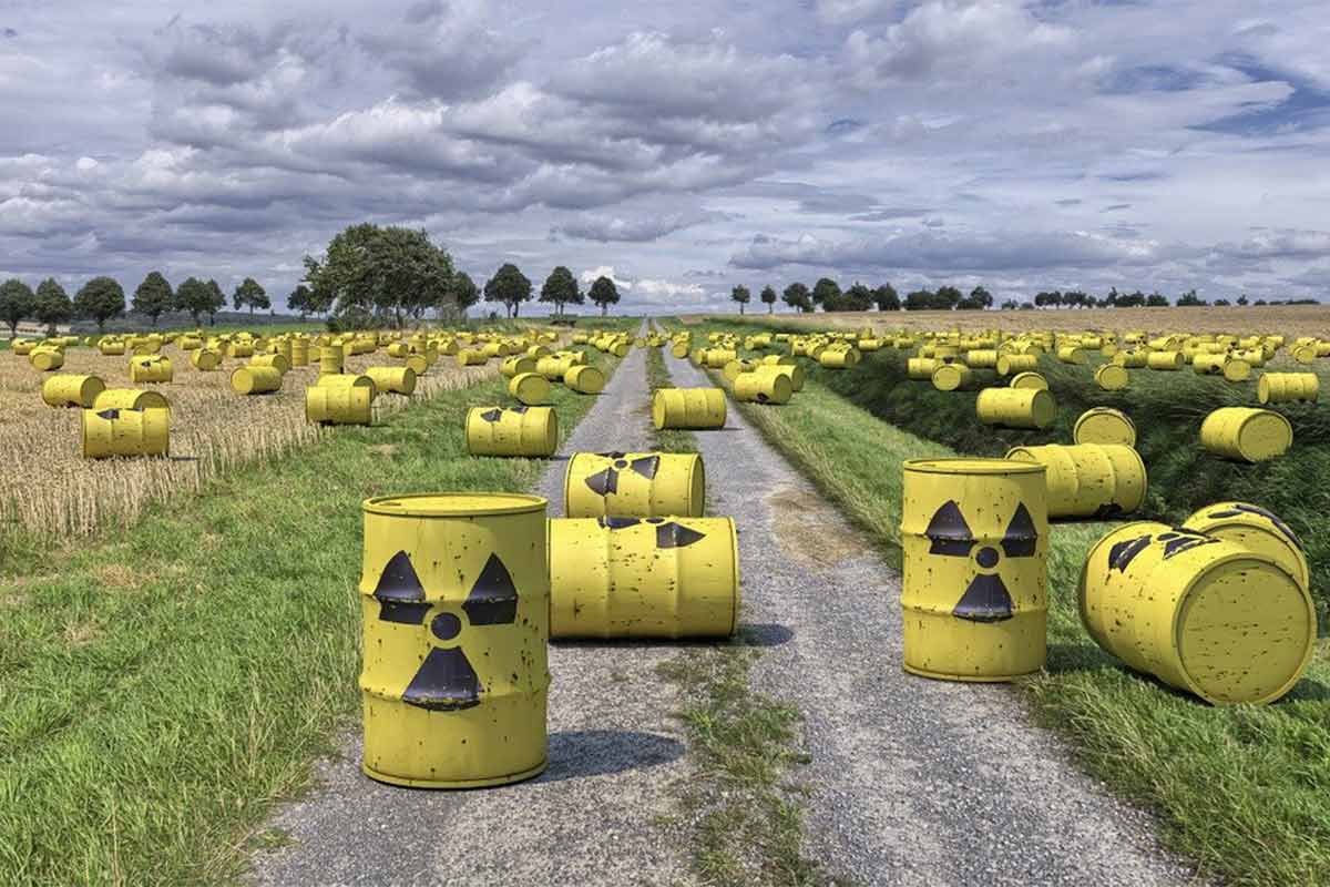 Nuclear Energy Dangerous waste far away