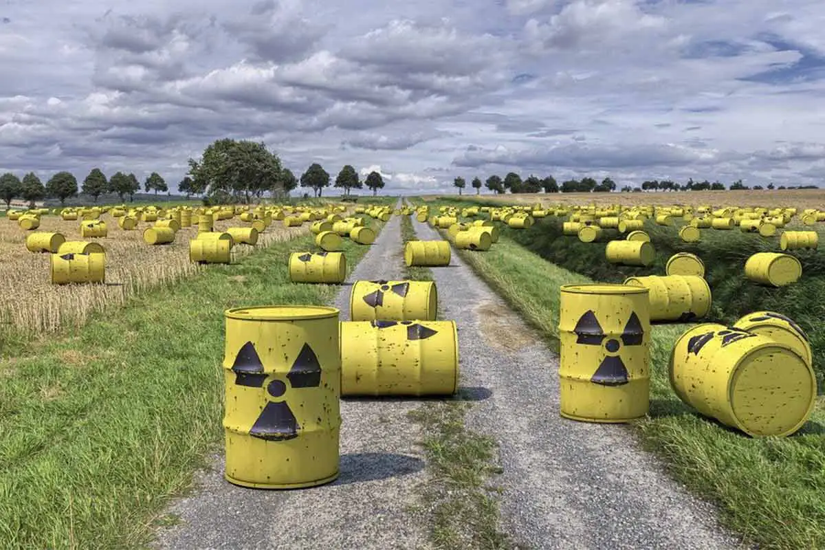 Nuclear Energy Dangerous waste far away