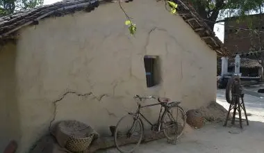 Earthships