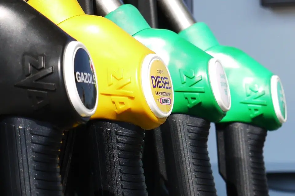 Pros and Cons of Biodiesel