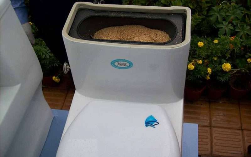 Composting-toilet