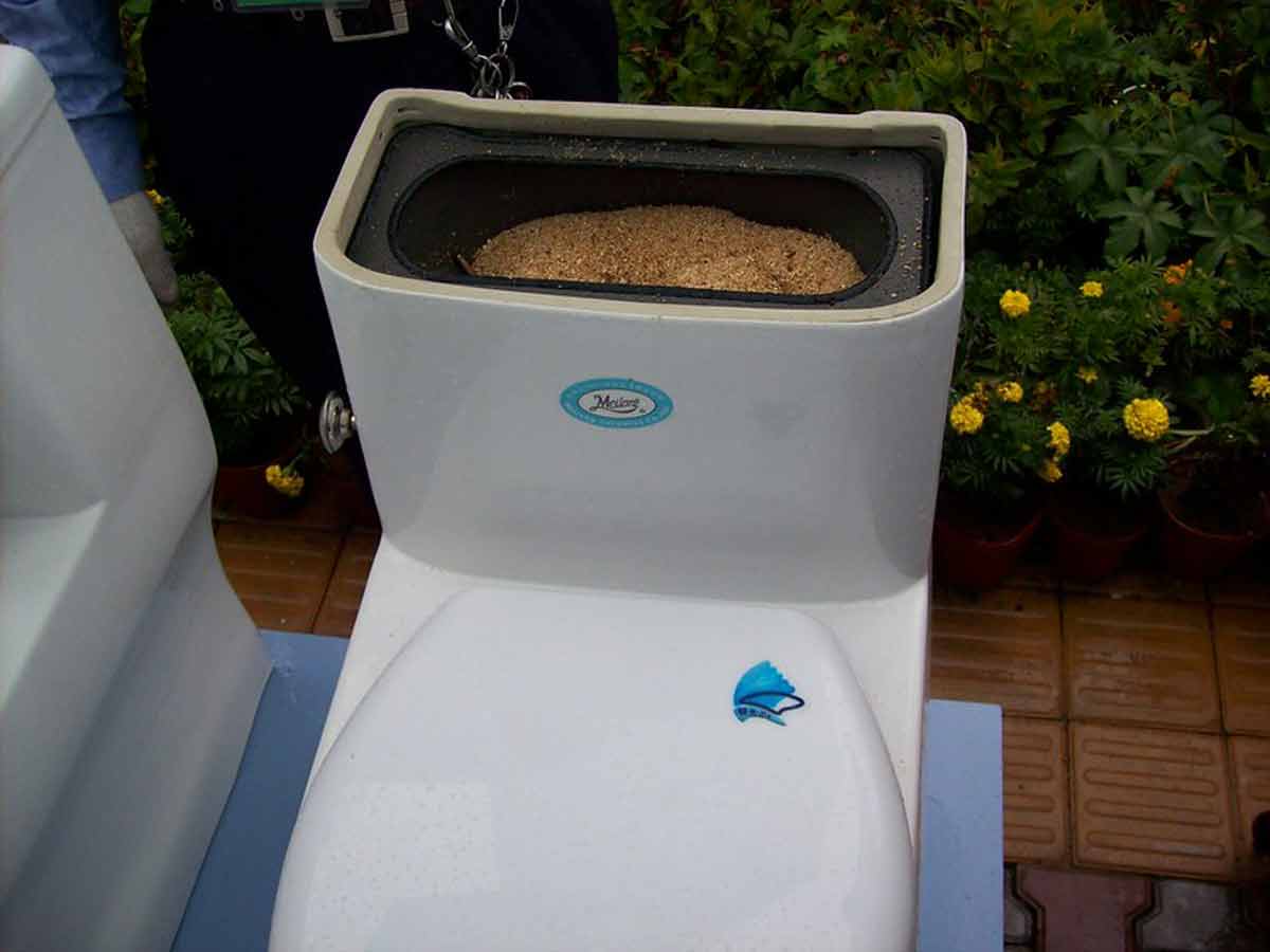 Composting-toilet